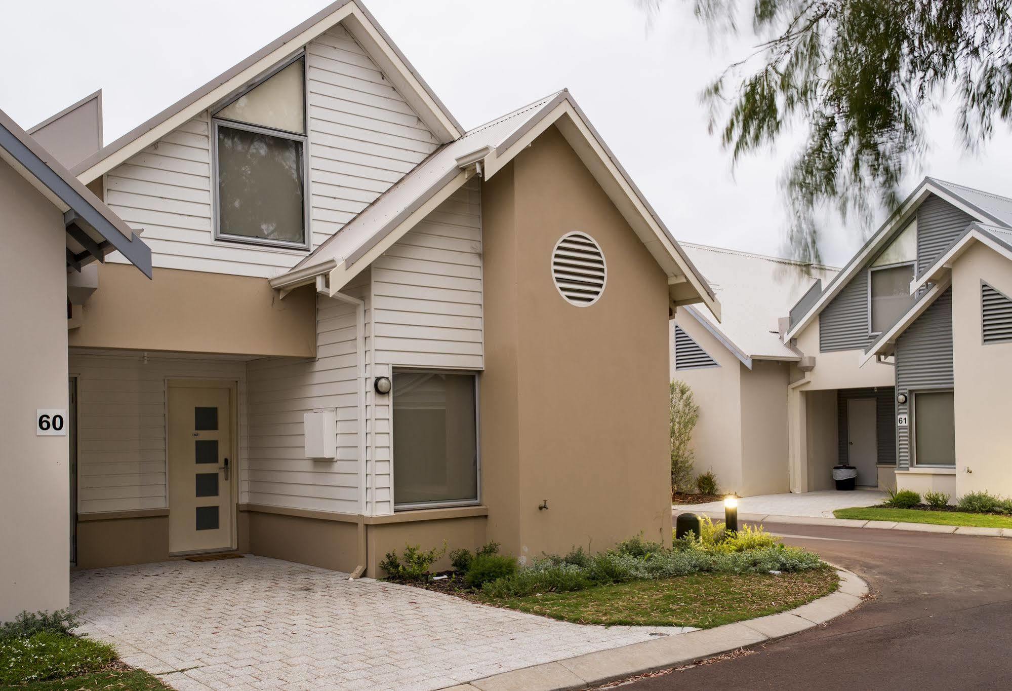 Cape View Beach Resort WEST COAST Exterior photo
