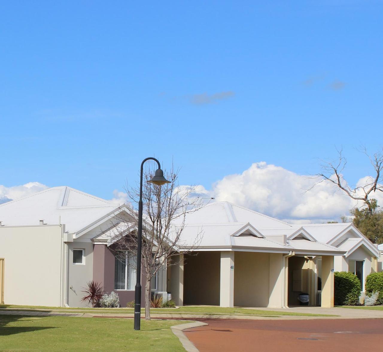 Cape View Beach Resort WEST COAST Exterior photo